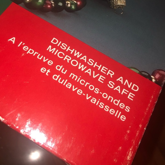 PFALTZGRAFF Winterberry plate - Picture 7 of 8